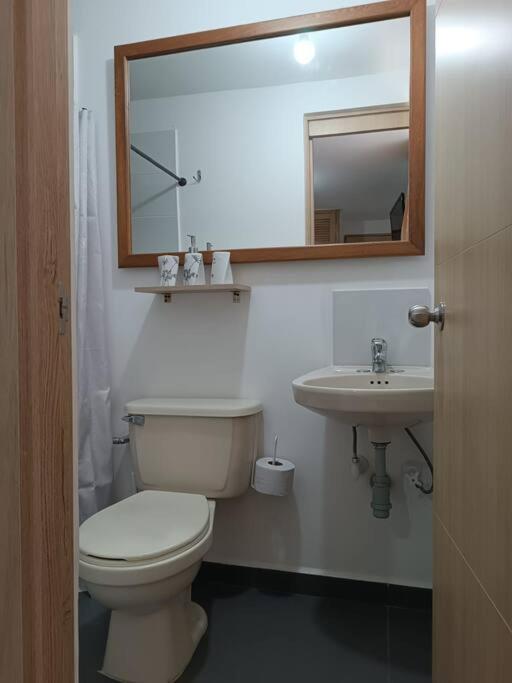 Apartment Cerca Al Estadio Atanasio Girardot *